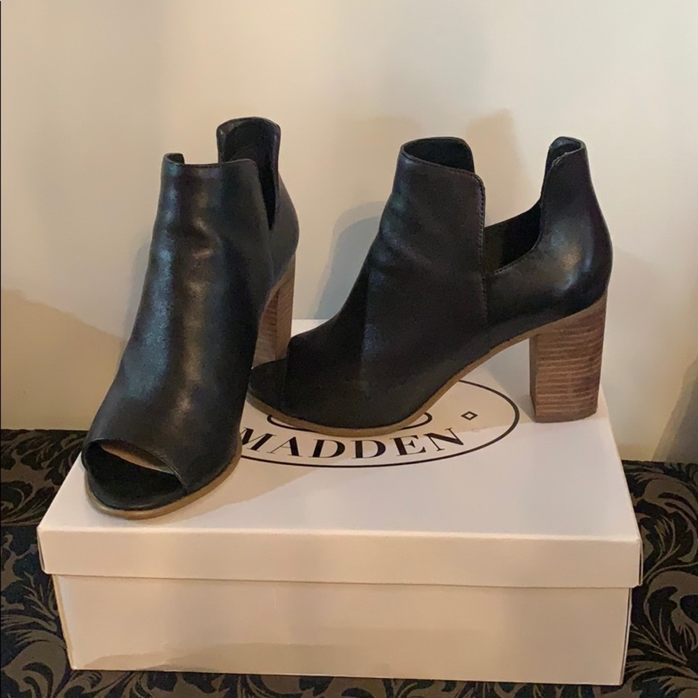 Steve Madden booties